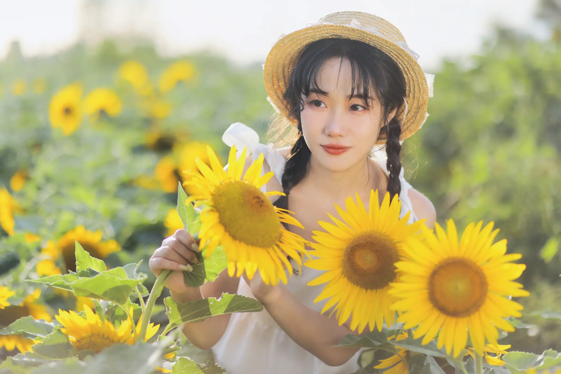 [艺图语] 2022.11.25 Vol.2528 向阳之花#[36P]-10