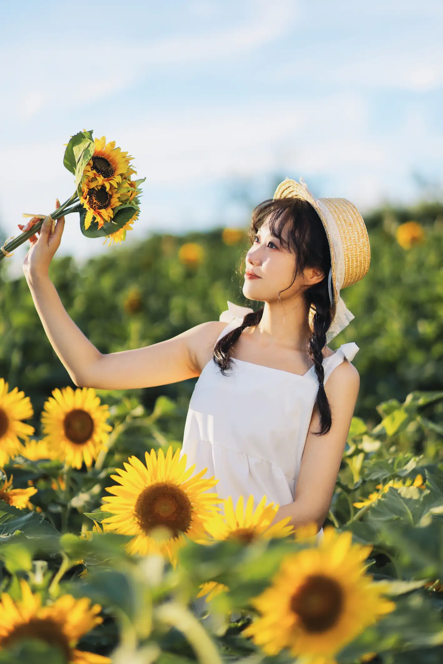 [艺图语] 2022.11.25 Vol.2528 向阳之花#[36P]-7