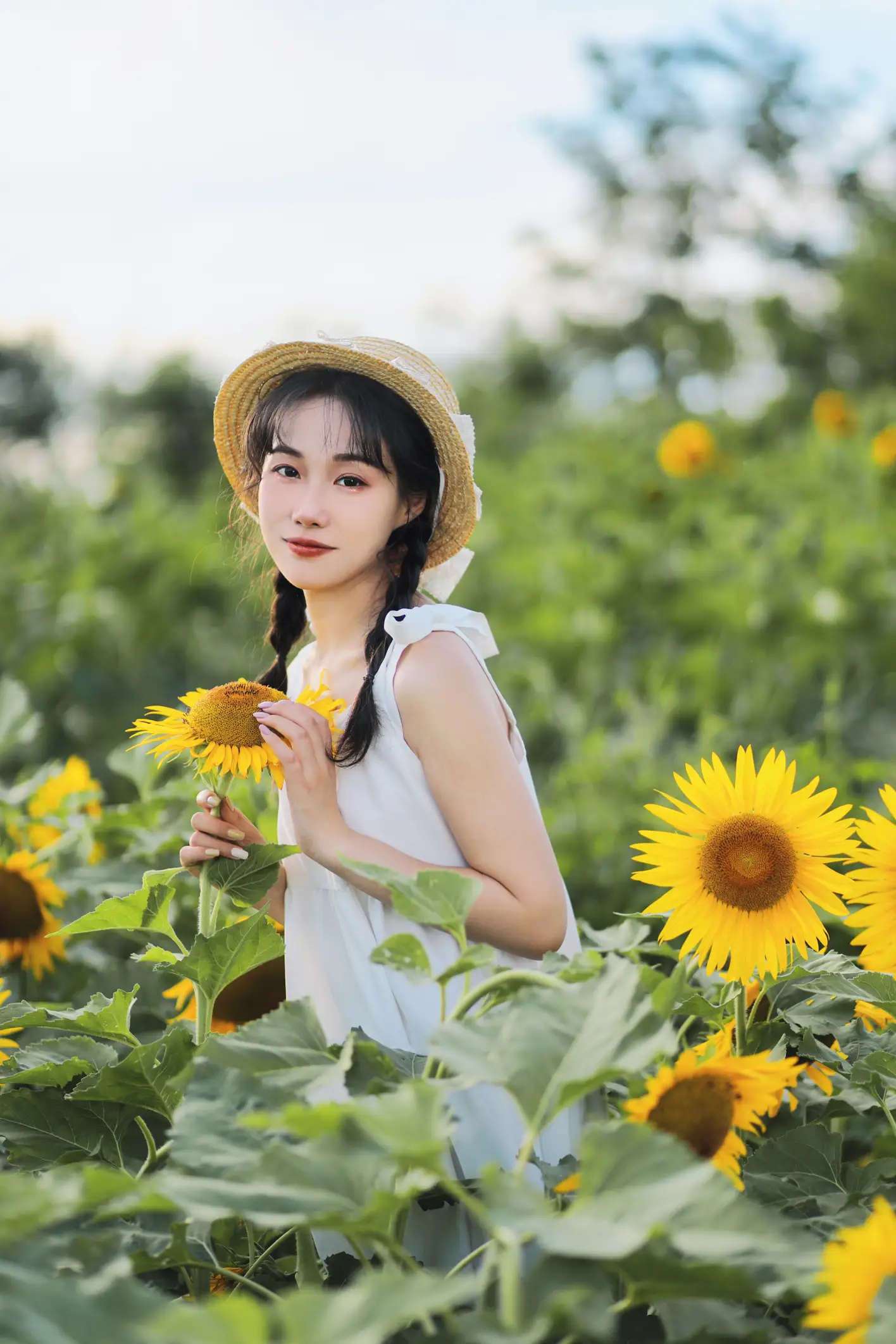 [艺图语] 2022.11.25 Vol.2528 向阳之花#[36P]-8