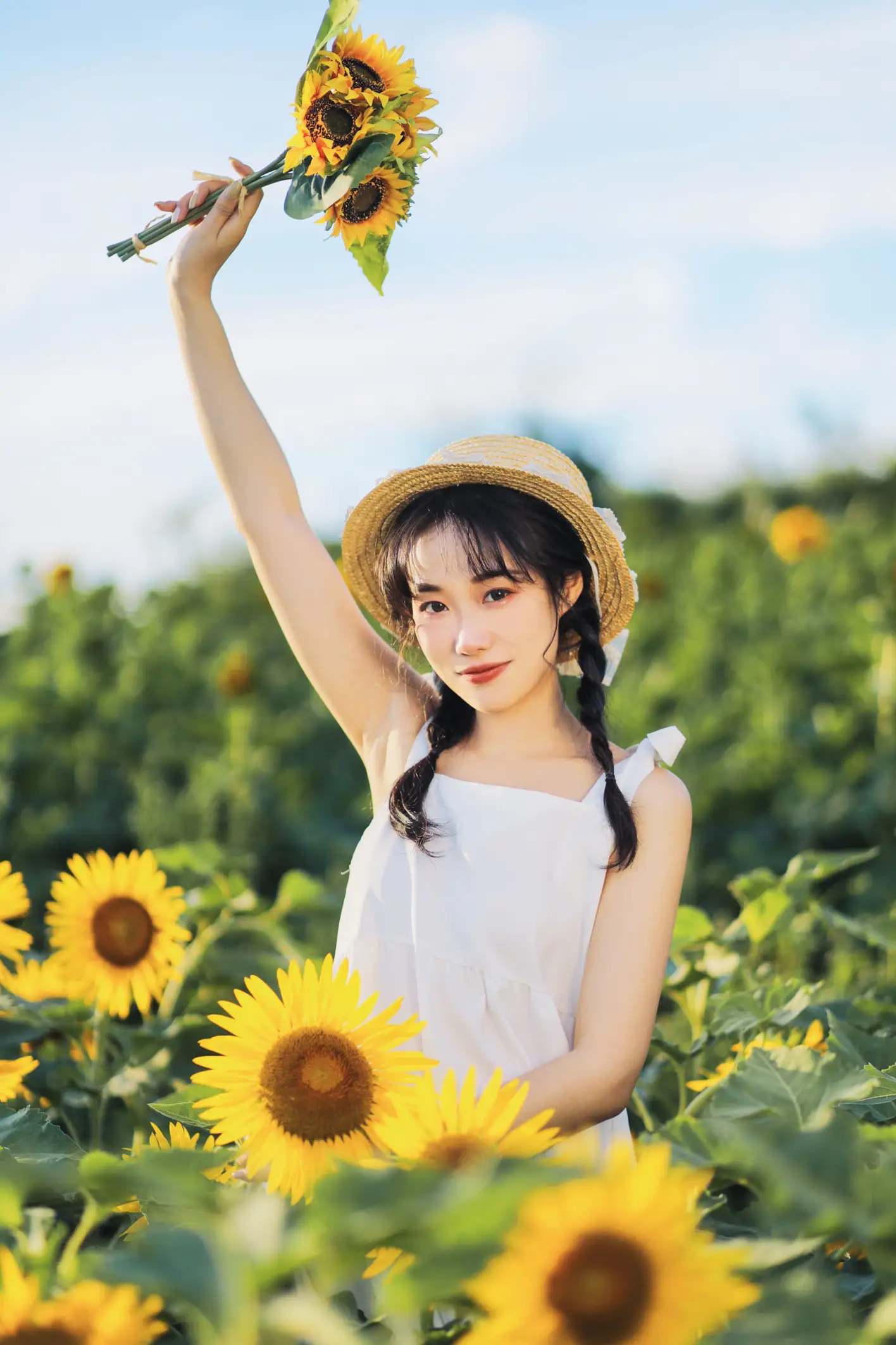 [艺图语] 2022.11.25 Vol.2528 向阳之花#[36P]-9