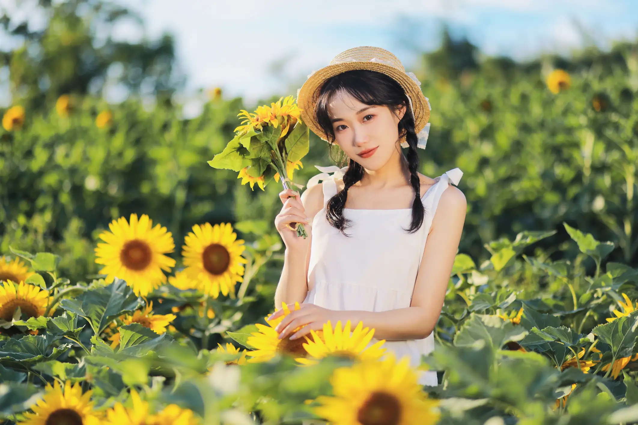 [艺图语] 2022.11.25 Vol.2528 向阳之花#[36P]-8